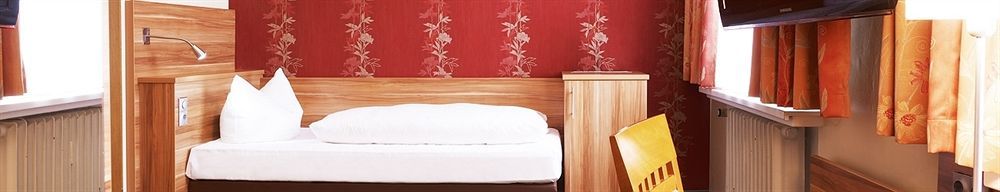 Hotel Marienbad Nuremberg Luaran gambar